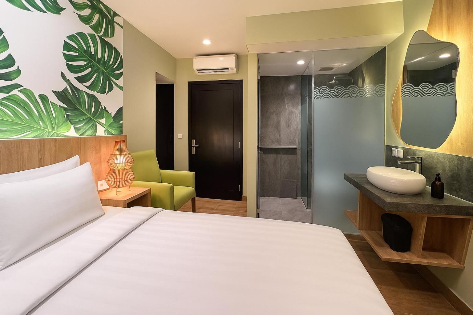 Shinta Guesthouse Malang Buitenkant foto